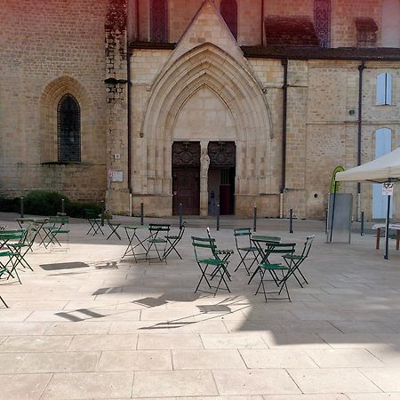 "Les Chacobins" - Appart'Etape Avec Garage Velos La Réole Extérieur photo