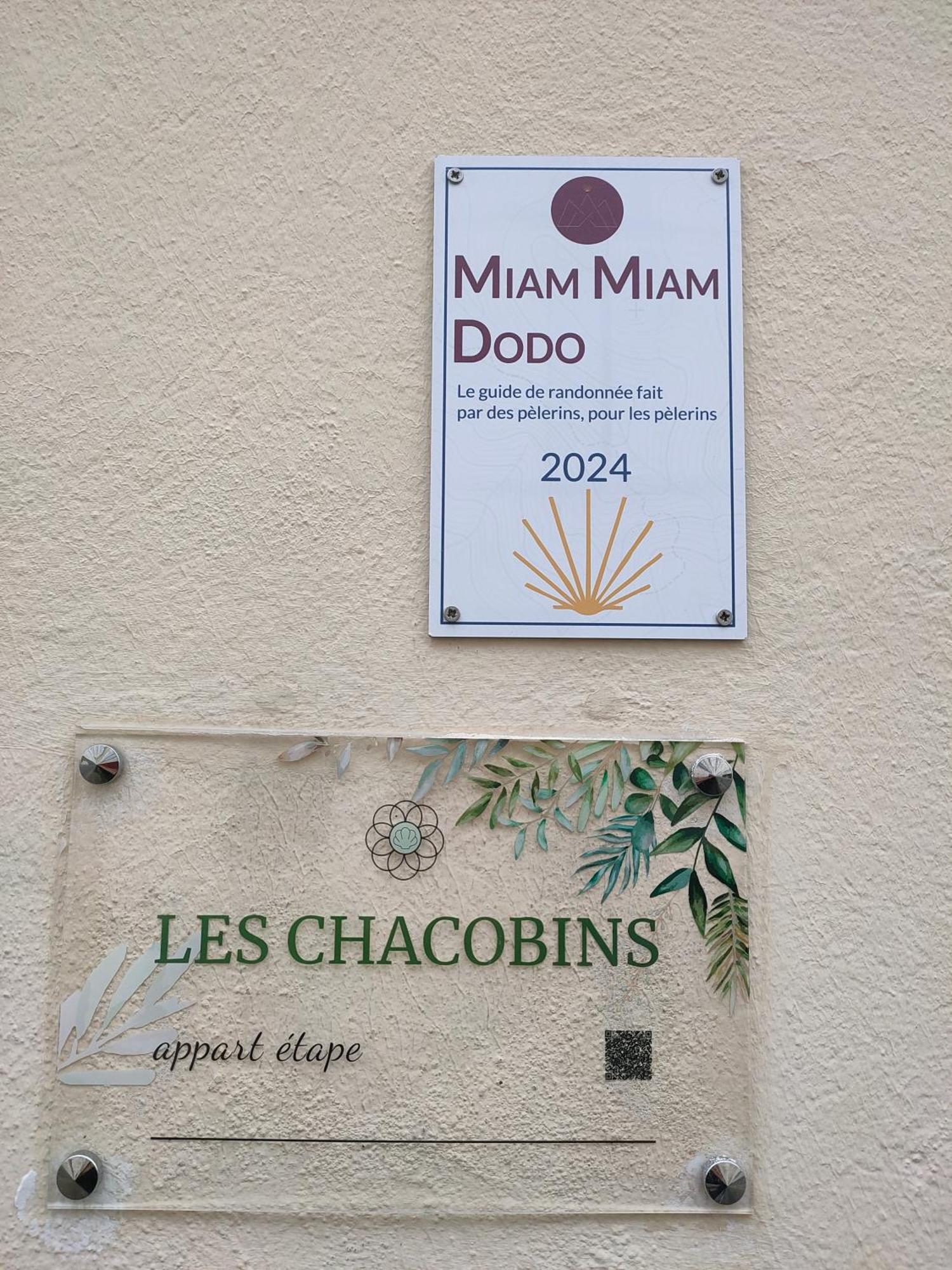 "Les Chacobins" - Appart'Etape Avec Garage Velos La Réole Chambre photo
